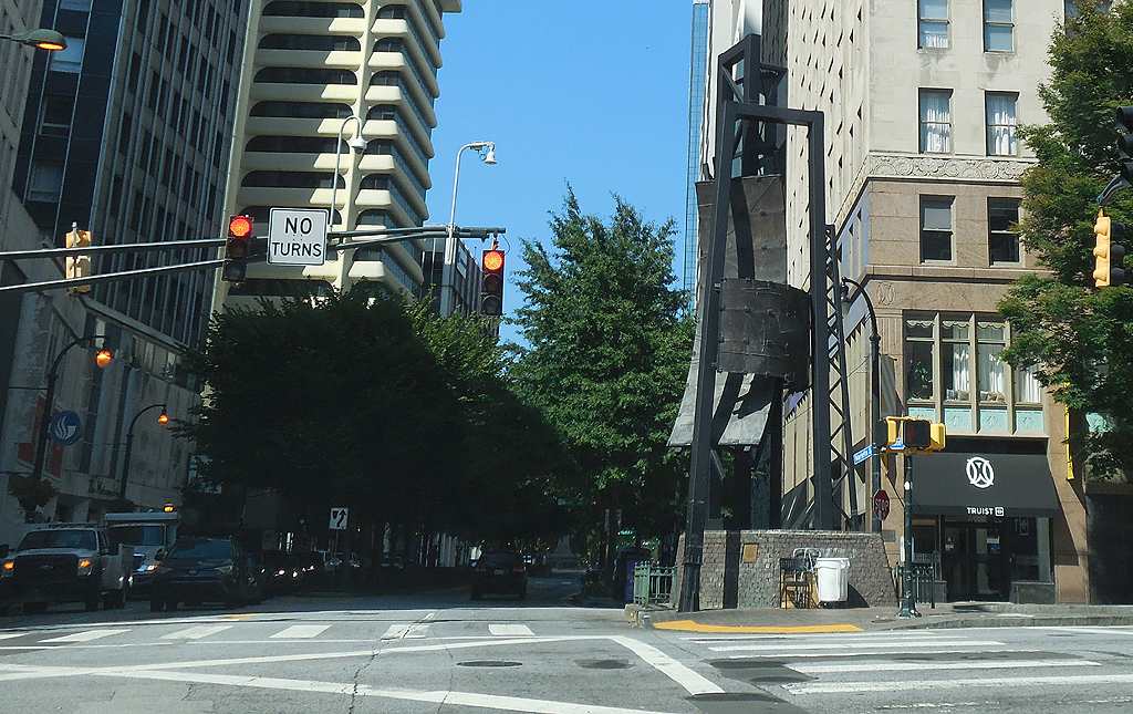 Five Points Monument, Five Points Intersection, Peachtree St NW and Marietta St NW, Atlanta, GA