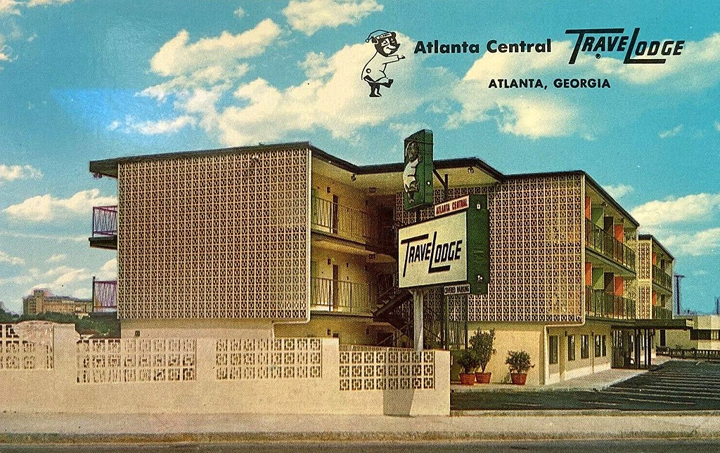 Atlanta Central TraveLodge, postcard, Atlanta, GA