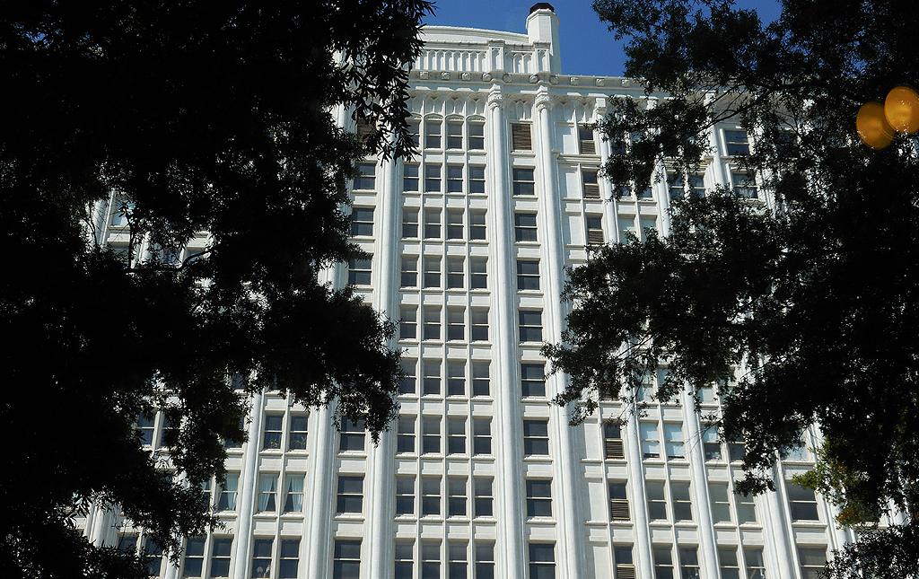 Healey Building, 57 Forsyth St